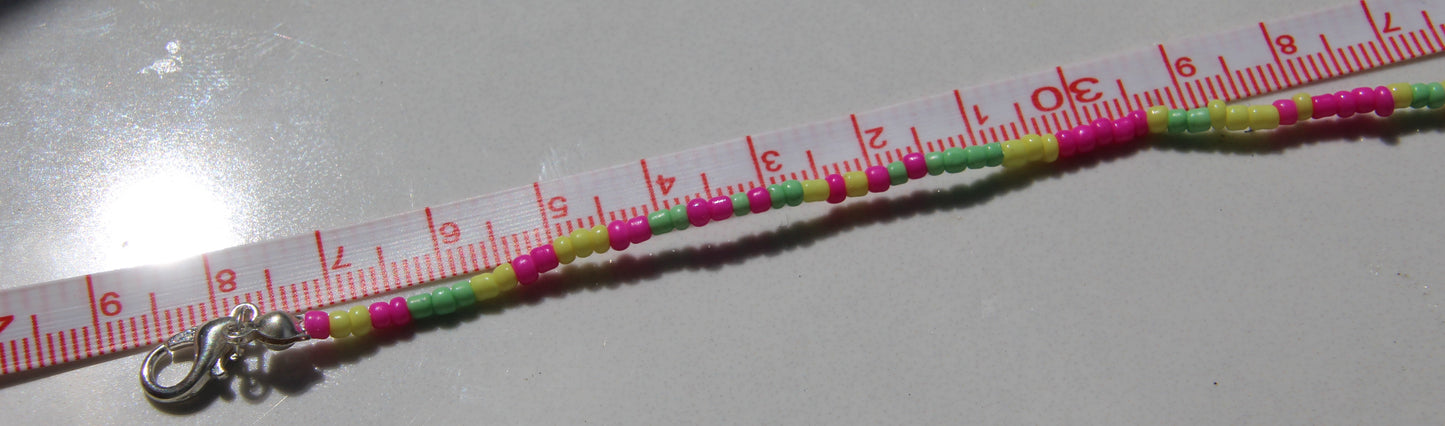 Kette Neon Rocailles grün pink gelb