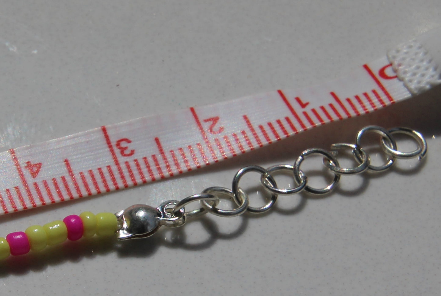 Kette Neon Rocailles grün pink gelb